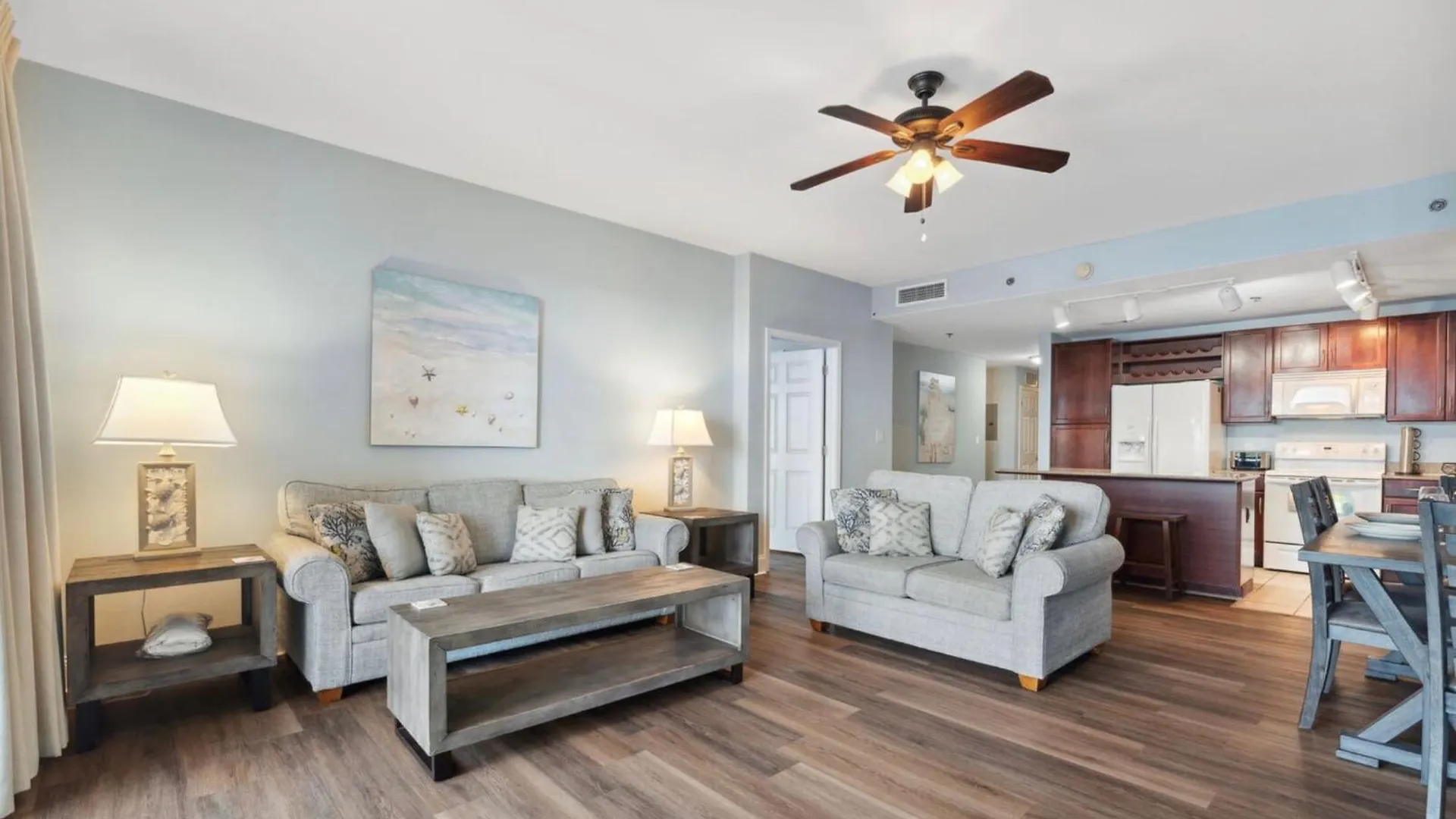 Low Floor 3Bd Plus Bunks Condo! Family Resort! 5 Pools! Free Beach Chair Service! Panama City Beach