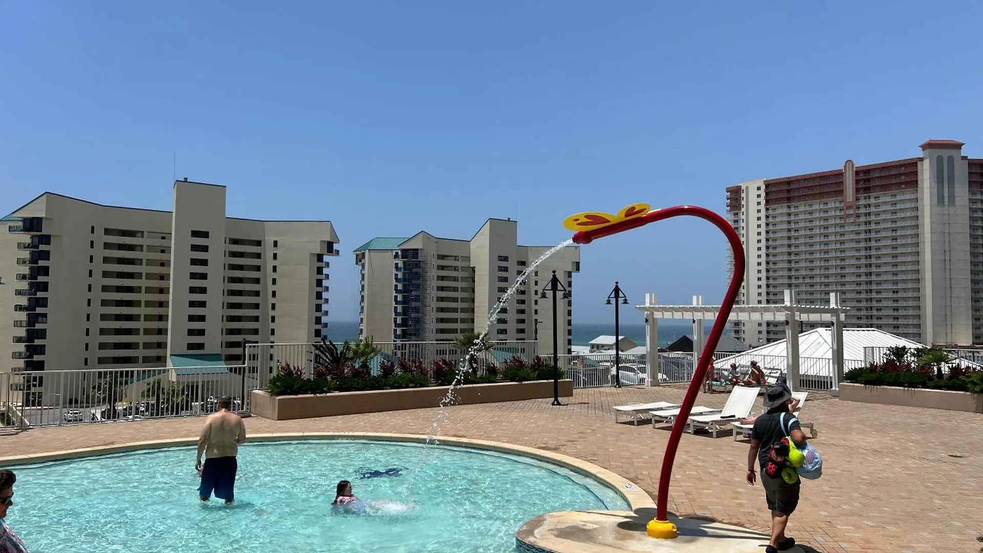 Low Floor 3Bd Plus Bunks Condo! Family Resort! 5 Pools! Free Beach Chair Service! Panama City Beach 0*,  USA