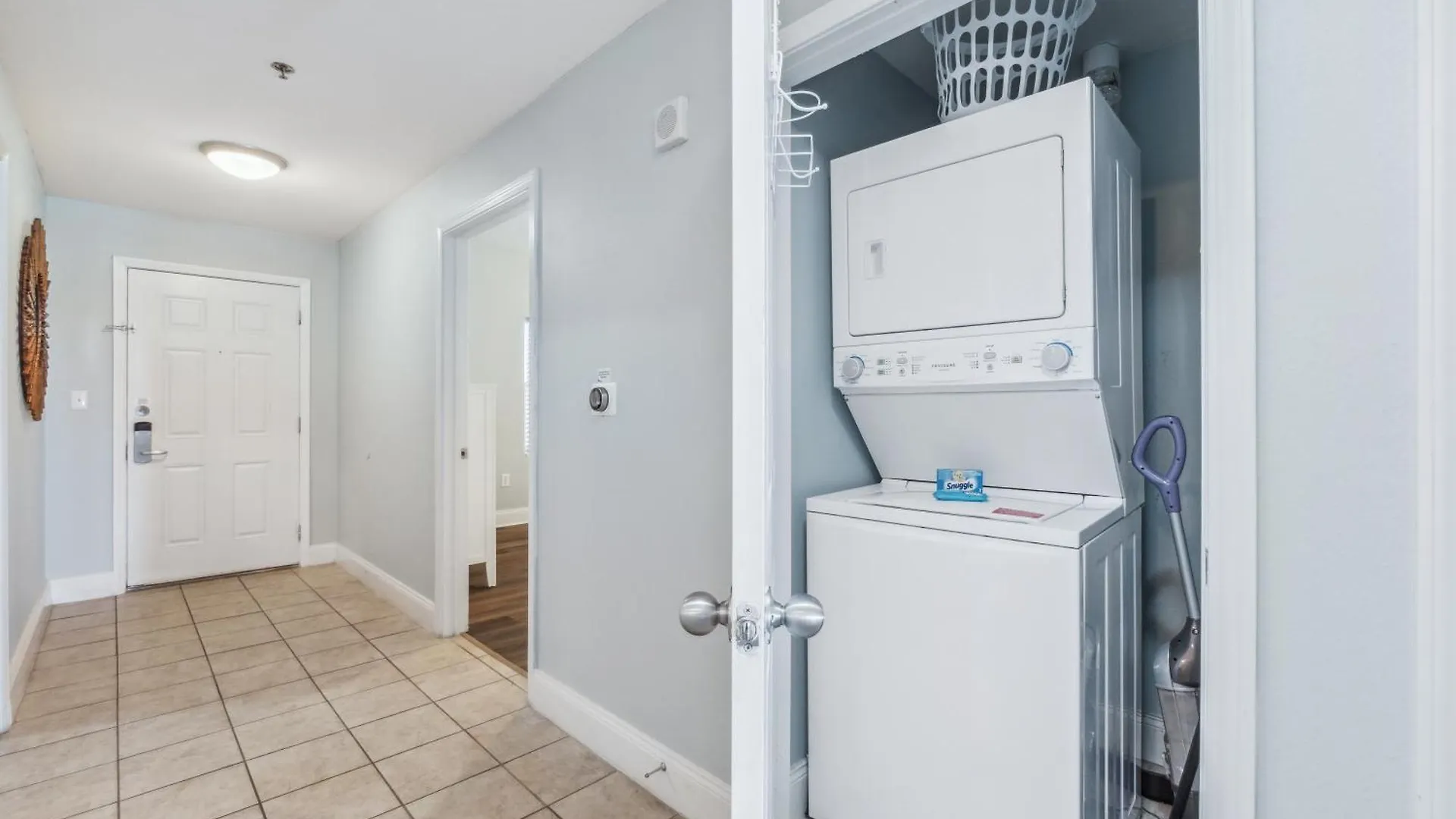 Low Floor 3Bd Plus Bunks Condo! Family Resort! 5 Pools! Free Beach Chair Service! Panama City Beach Apartmán